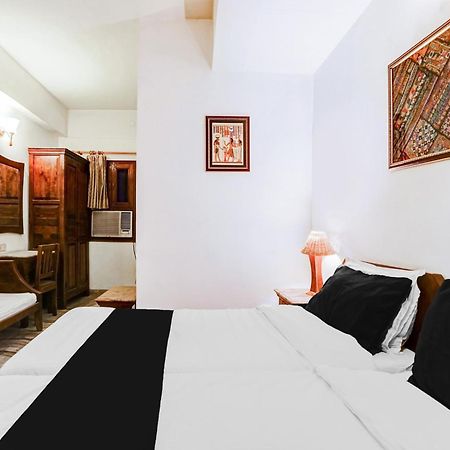 Super Hotel O Sansarchandra Road Formerly Luna Rosa Jaipur Buitenkant foto