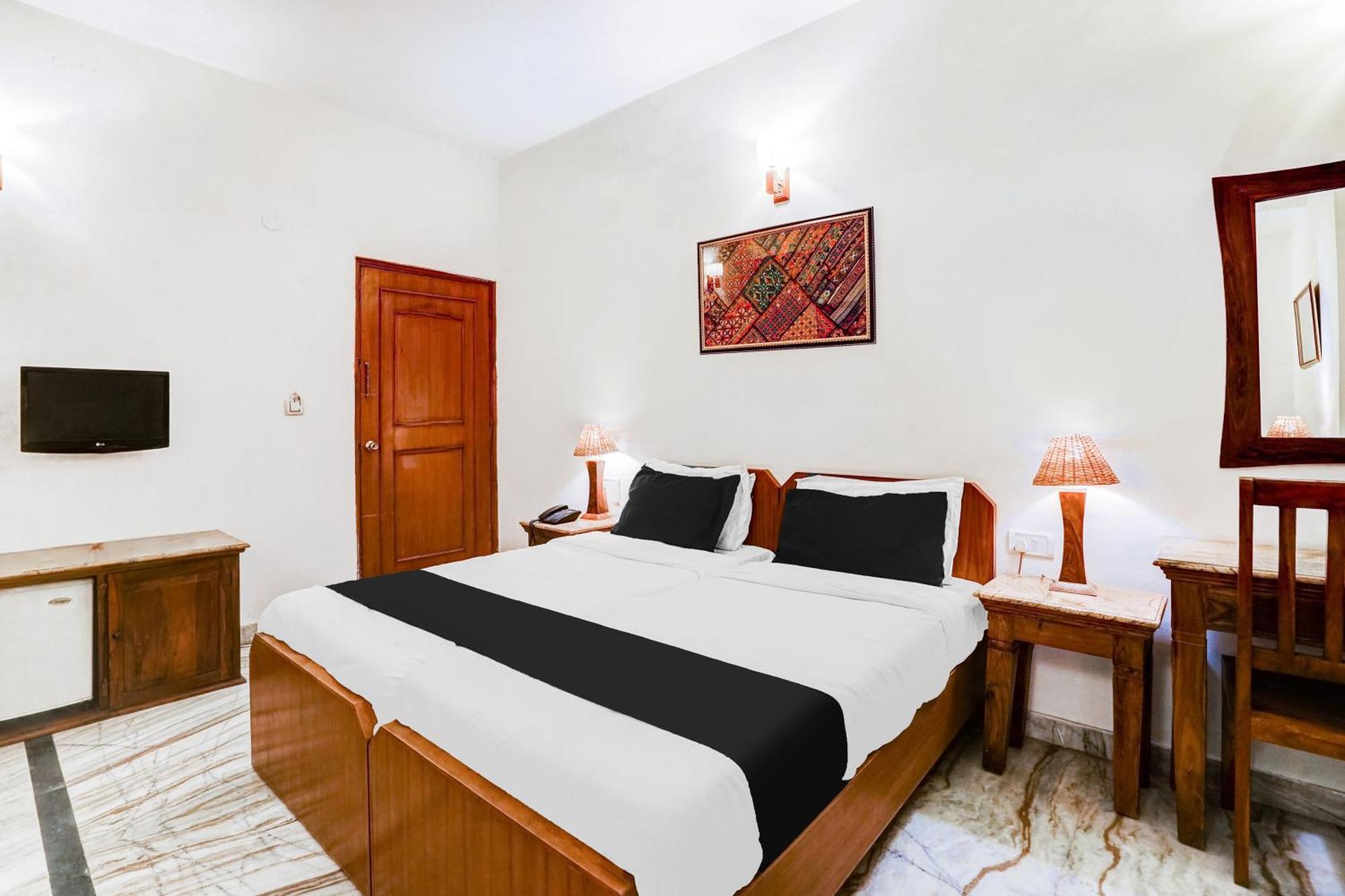 Super Hotel O Sansarchandra Road Formerly Luna Rosa Jaipur Buitenkant foto
