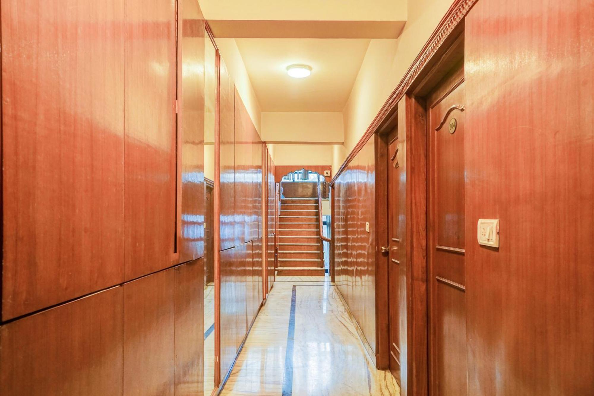 Super Hotel O Sansarchandra Road Formerly Luna Rosa Jaipur Buitenkant foto